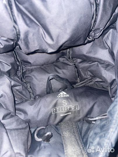 Легкая куртка adidas
