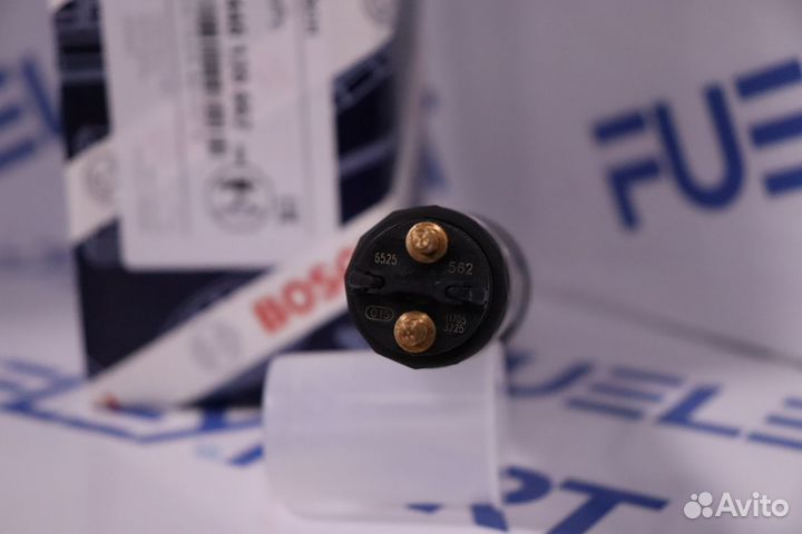 Форсунка топливная 0445120562