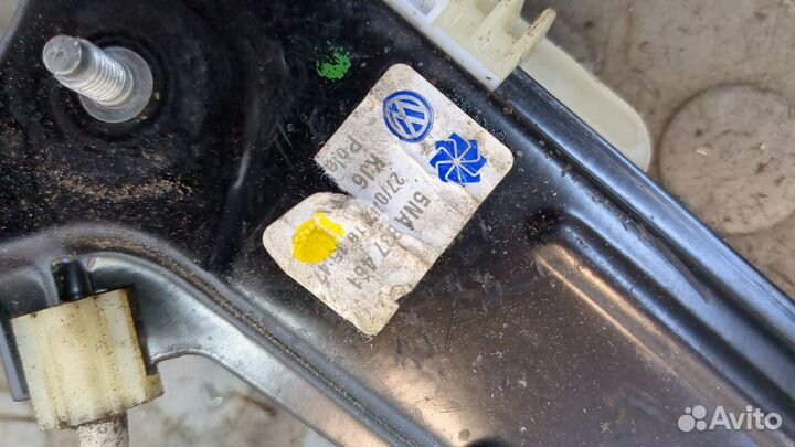 Стеклоподъемник электрический левый передний Volkswagen Tiguan