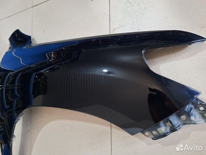 Крыло переднее правое Тoyota Land Cruiser 200