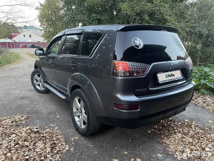 Mitsubishi Outlander 3.0 AT, 2006, 184 000 км