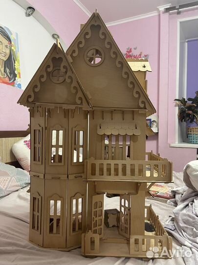 Домик кукольный деревянный
