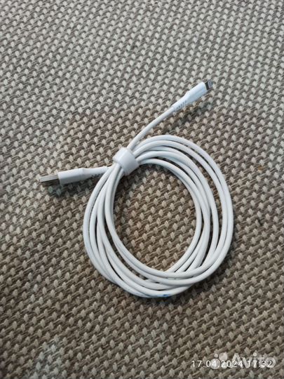 Кабель для iPad или iPhone
