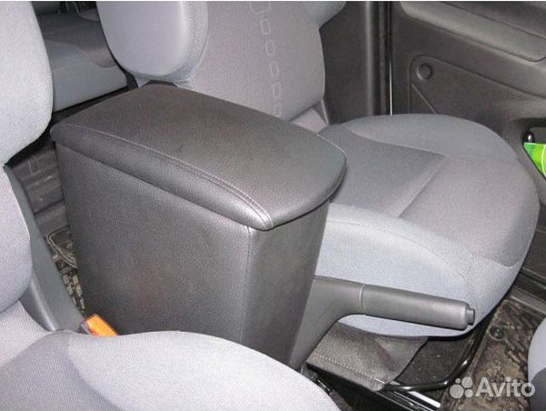 Подлокотник Citroen Berlingo 2 /Ситроен Берлинго 2