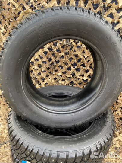 Bfgoodrich G-Force Stud 215/60 R16 99Q