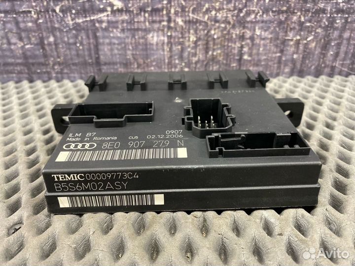 Блок управления бортовой сети Audi A4 B7 BFB 2006