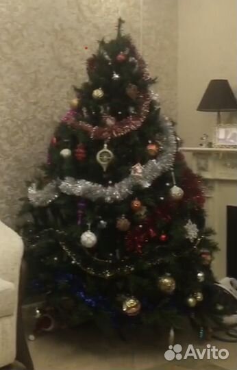 Елка искусственная