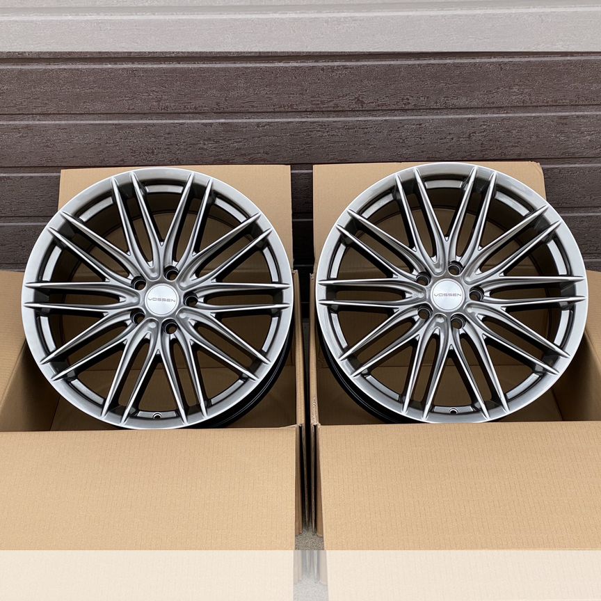 Литые диски Vossen VFS/4 7.5×R17 5×108