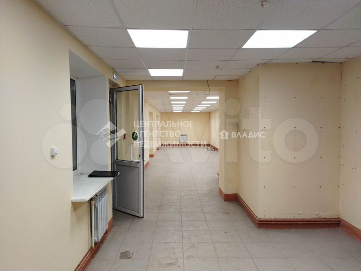Сдам офисное помещение, 122.6 м²