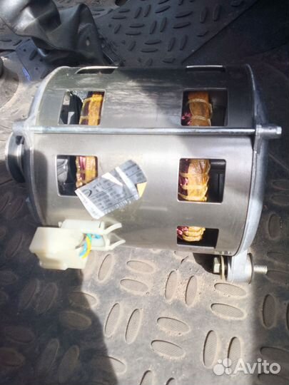 Электродвигатель 220в