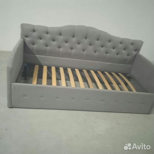 Детская кровать диван с ящиками