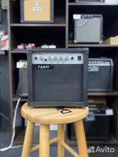 Комбоусилитель для электрогитары