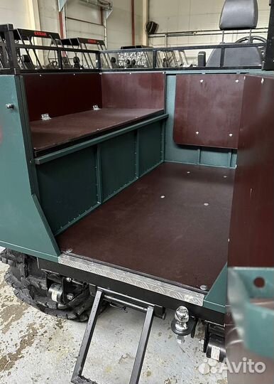 Квадроцикл переломка Grizzly (Снегоболотоход)