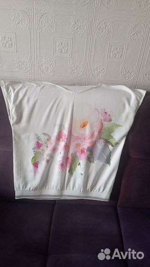 Отдам бесплатно женские вещи за банку кофе