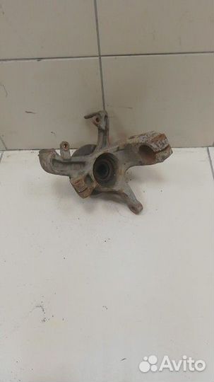 Кулак поворотный передний правый Ford Focus