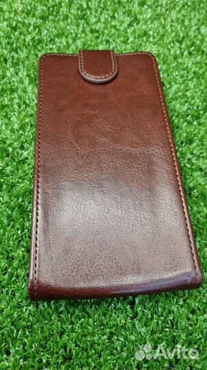 Новый кожаный чехол на HTC Desire 620