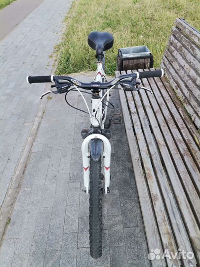 Велосипед specialized