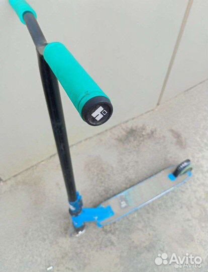 Трюковой самокат explore wave