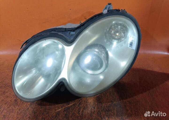 Фары xenon Mercedes clk w209