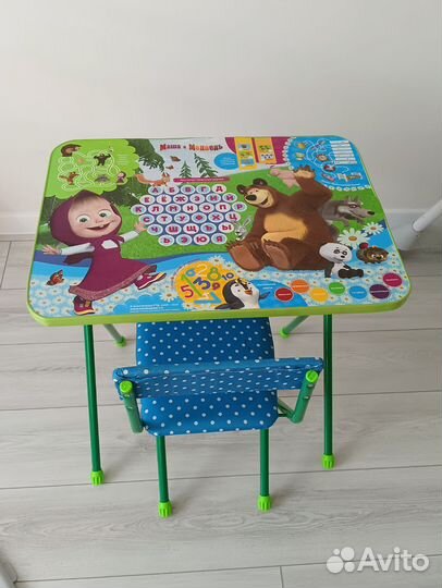 Детский стол и стул