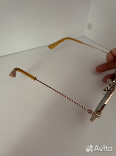 Солнцезащитные очки Zara женские