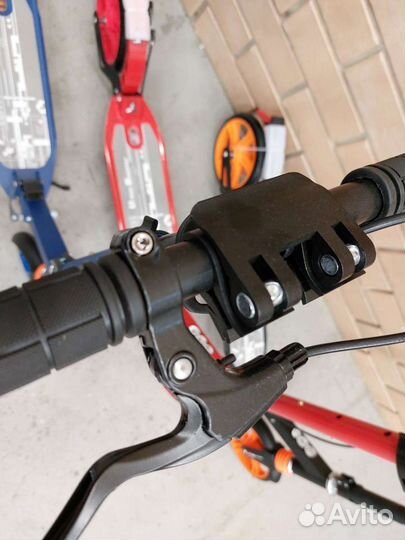 Самокат алюминиевый с дисковым тормозом