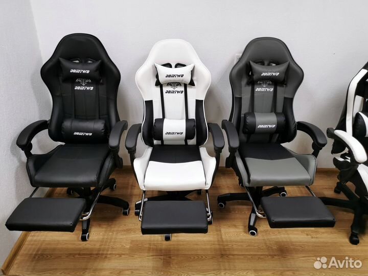 Компьютерное игровое кресло, геймерское. Новое