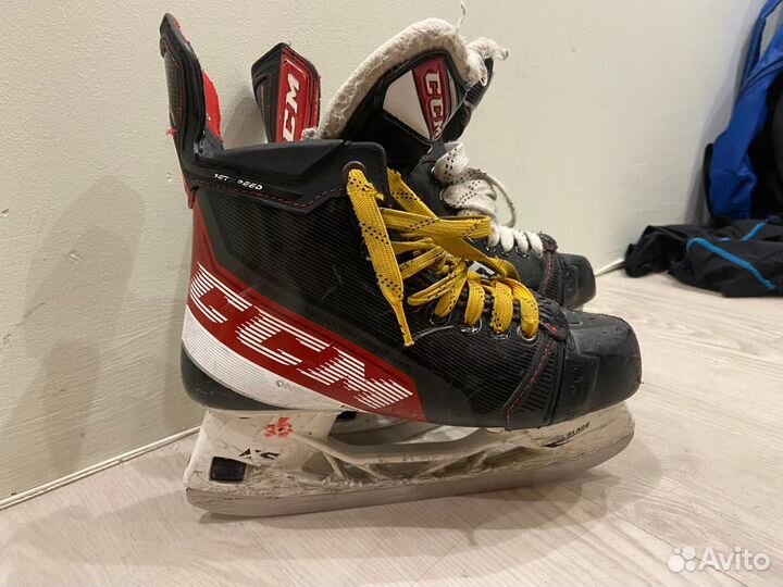 Продам коньки