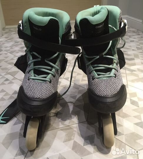 Роликовые коньки