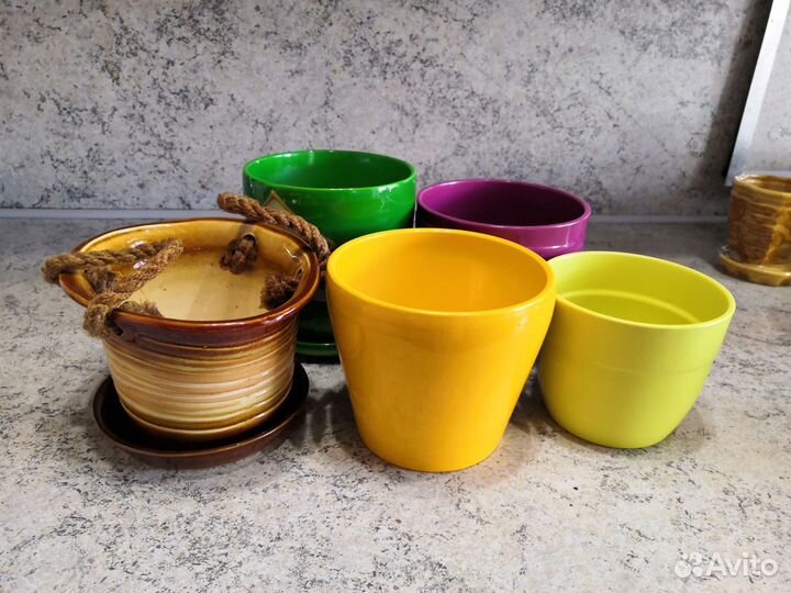 Керамические горшки для цветов