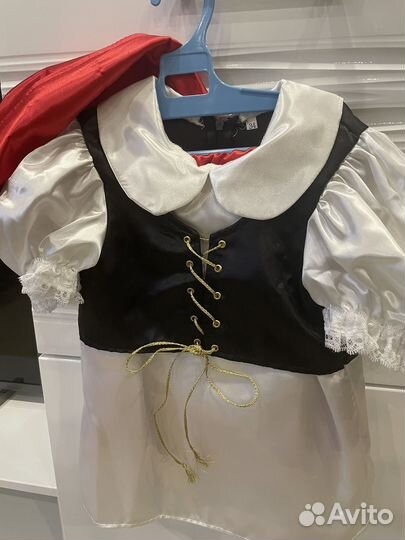 Костюм красной шапочки