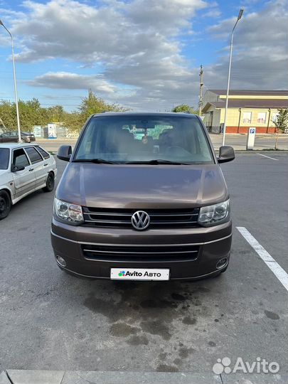 Volkswagen Multivan 2.0 AMT, 2011, 353 533 км