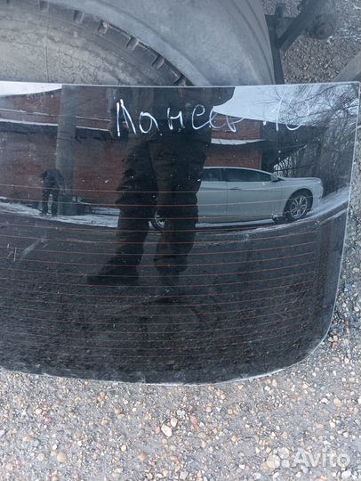 Стекло заднее лансер 10