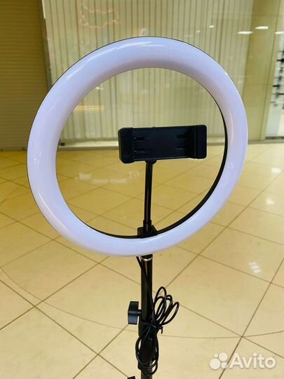 Кольцевая лампа 26 см