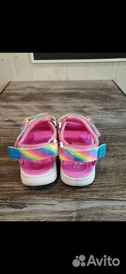 Сандалии для девочки