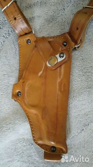 Кобура скрытого ношения