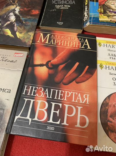 Детективы, романы