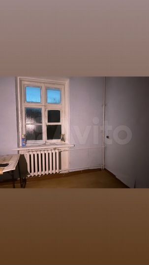 Комната 10 м² в 3-к., 2/2 эт.