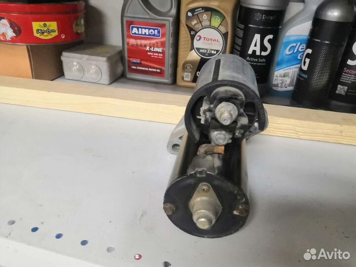 Стартер Audi A8 D2