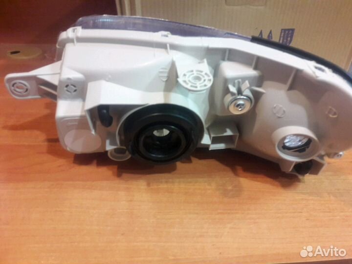 Новая блок фара Хундай Акцент