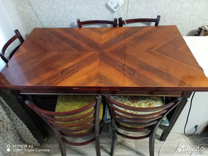 Стол обеденный раздвижной