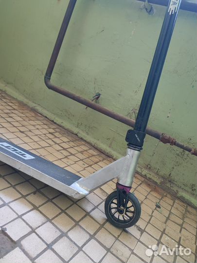 Трюковой самокат кастом стрит