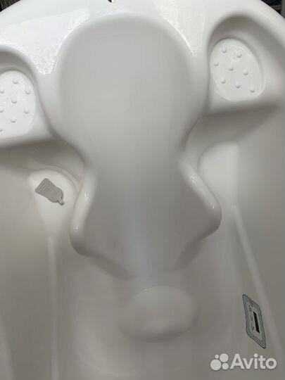 Ванночка для купания с горкой