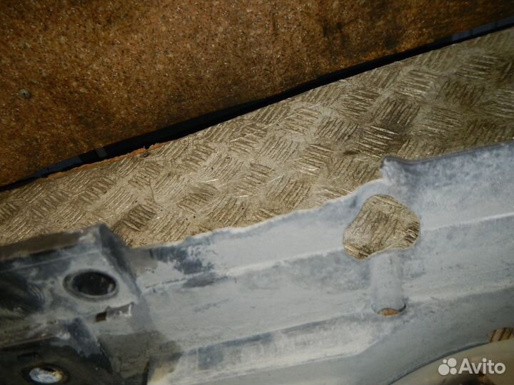 Диффузор вентилятора, Toyota Rav4