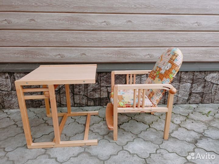 Детский стол и стул