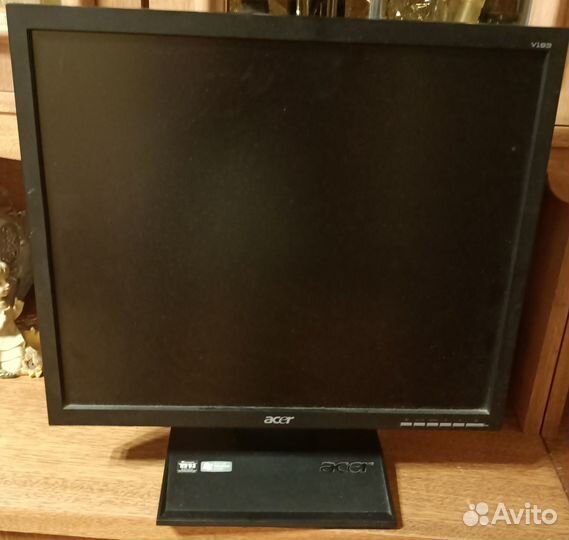 Монитор Acer V193, 19 дюймов