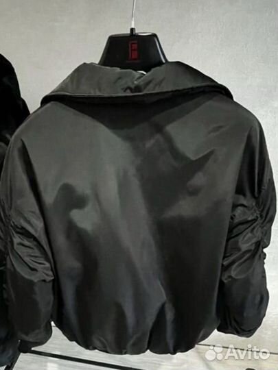 Бомбер dissident