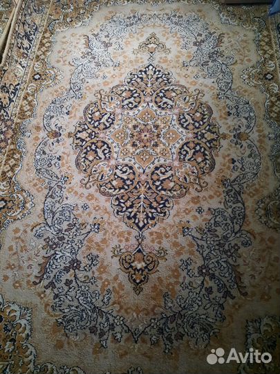 Ковер бу шерстяной