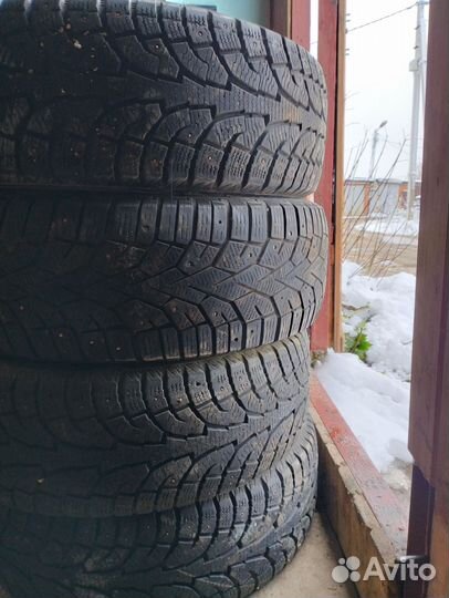 Hankook AH11 225/60 R17