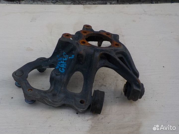 Кулак поворотный задний левый Mazda 6 GH